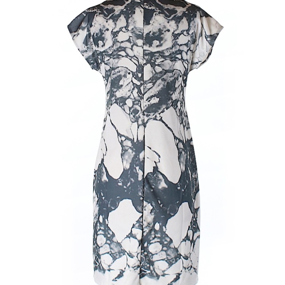 🌈 Marble Print Dress - Picture 3 of 3